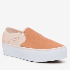 NWOT Women’s Vans Asher Platform Sneaker